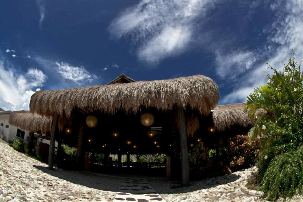 Natures Garden Park Resort And Spa Lapu-Lapu City Bagian luar foto