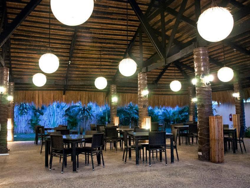 Natures Garden Park Resort And Spa Lapu-Lapu City Bagian luar foto