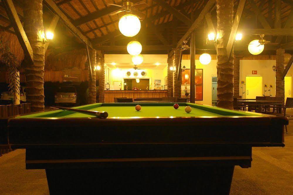 Natures Garden Park Resort And Spa Lapu-Lapu City Bagian luar foto