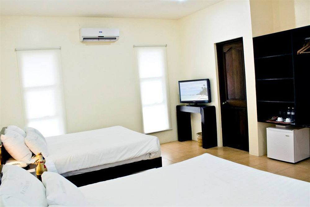 Natures Garden Park Resort And Spa Lapu-Lapu City Bagian luar foto